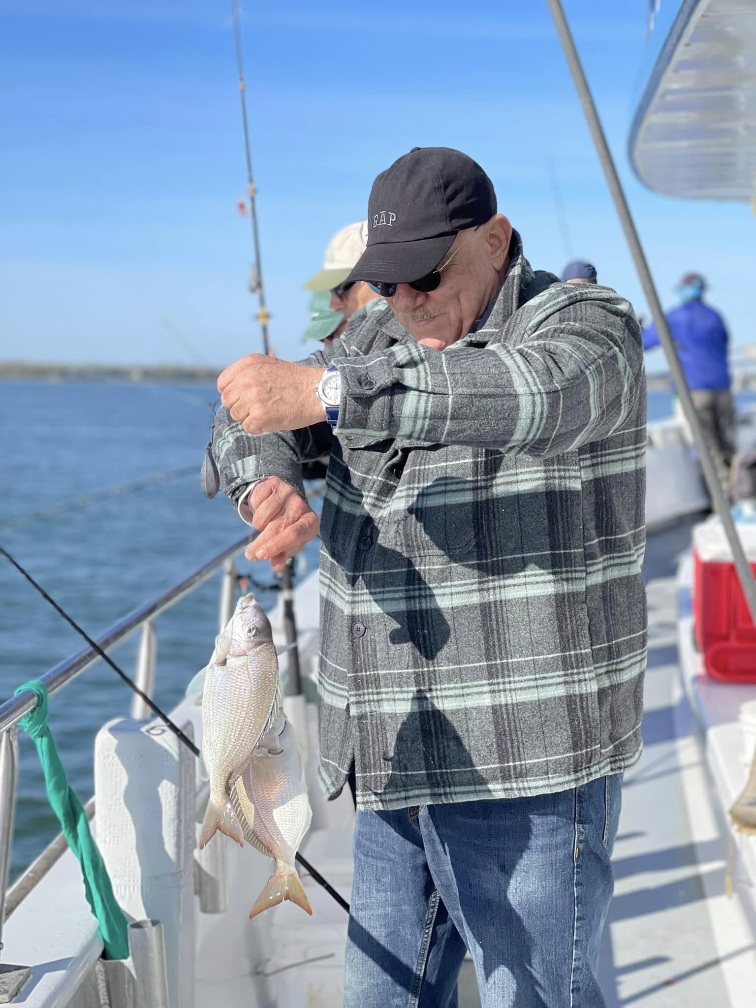 Peconic Star Fishing