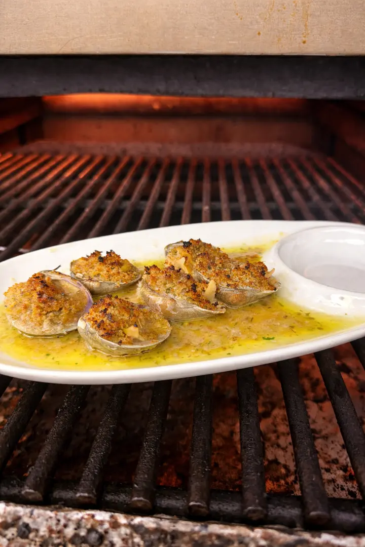 clam bar lirw2
