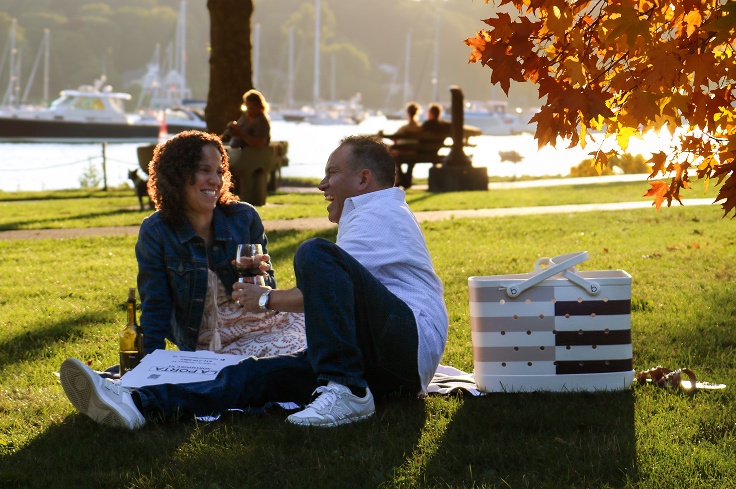 Couple enjoying a picnic on Long Island